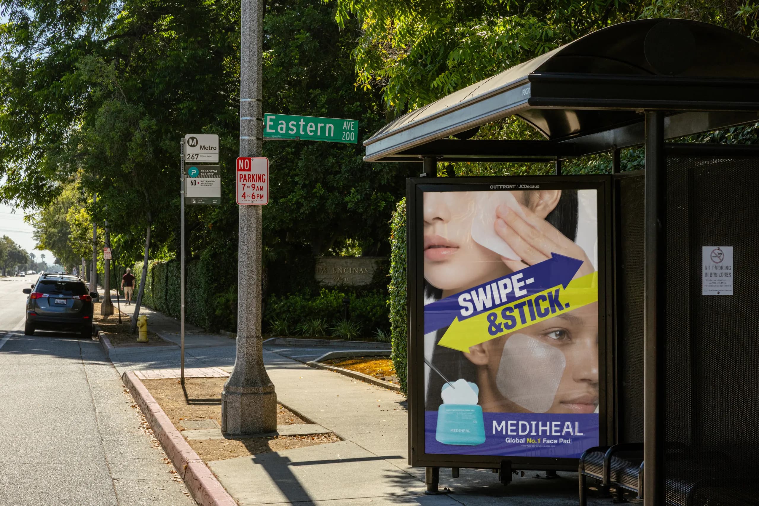 Why Is the USA OOH Market Shifting Toward the Street Level?